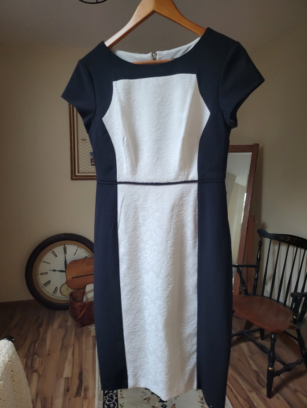 Dress Barn Black & White Midi Sheath Dress